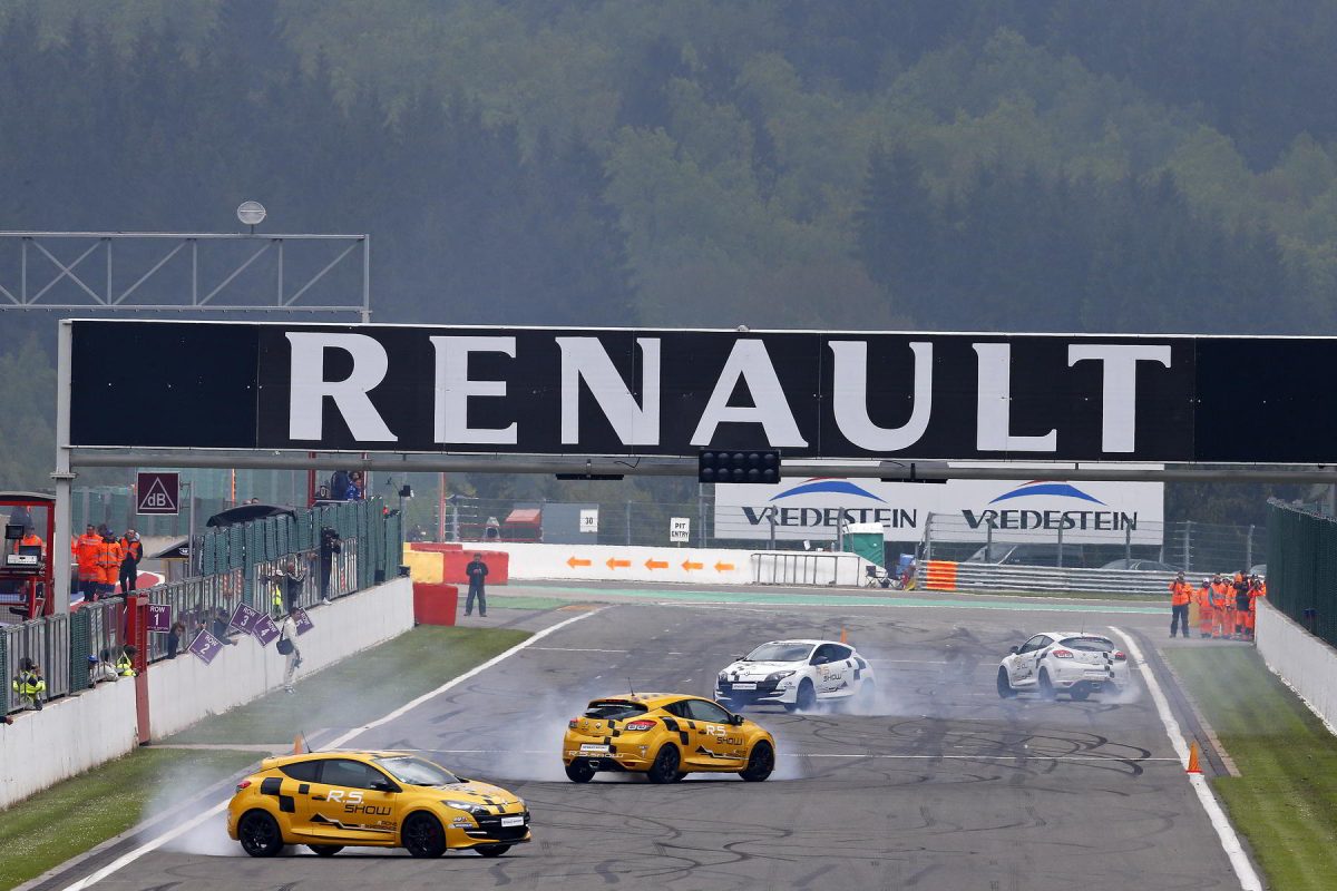 RENAULT