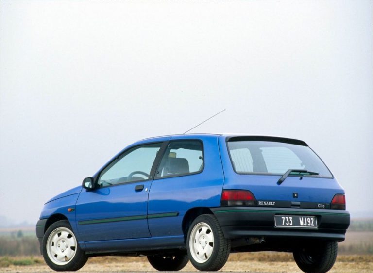 RENAULT CLIO
