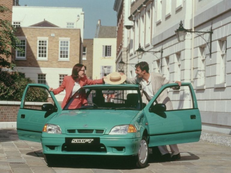 SUZUKI SWIFT