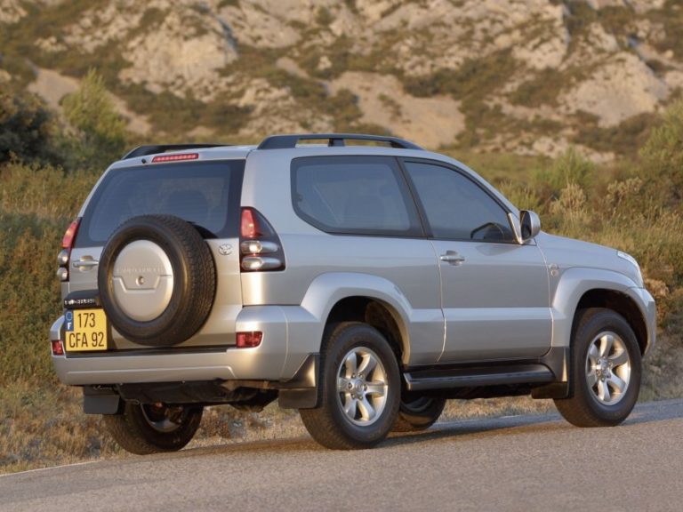 TOYOTA LAND CRUISER
