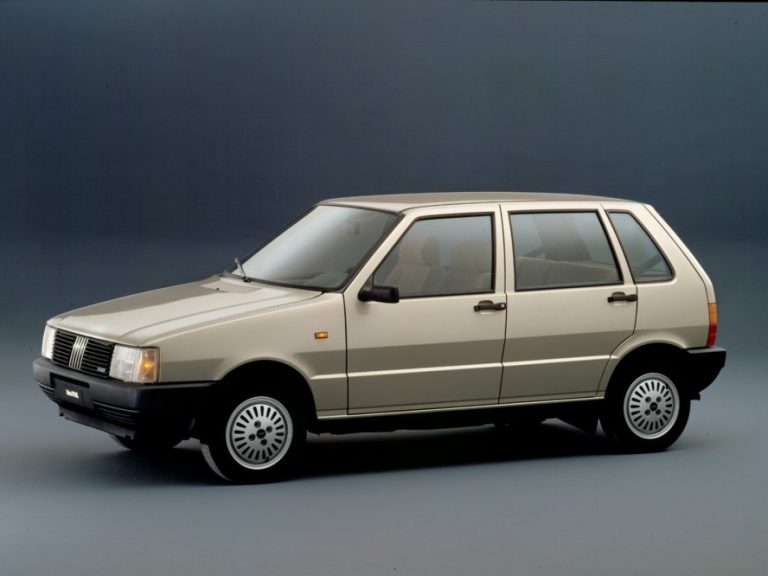 FIAT UNO