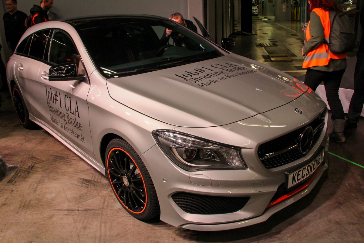 MERCEDES-BENZ
