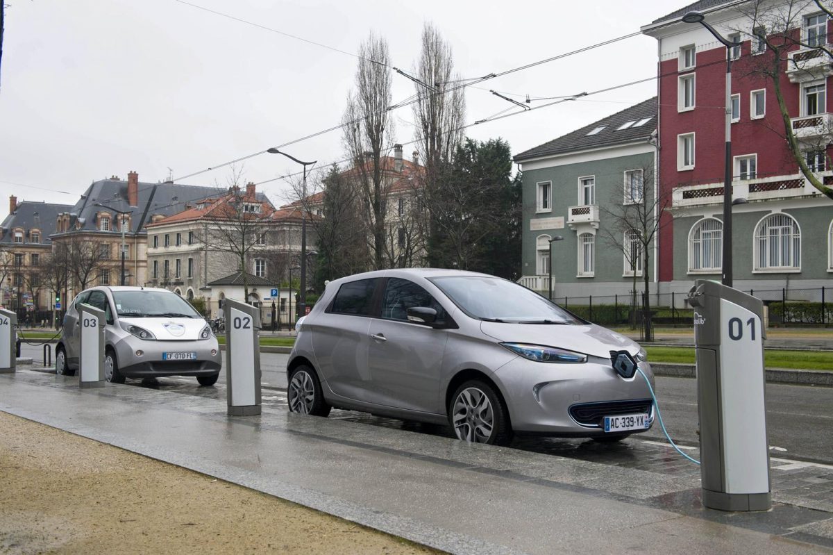 RENAULT ZOE