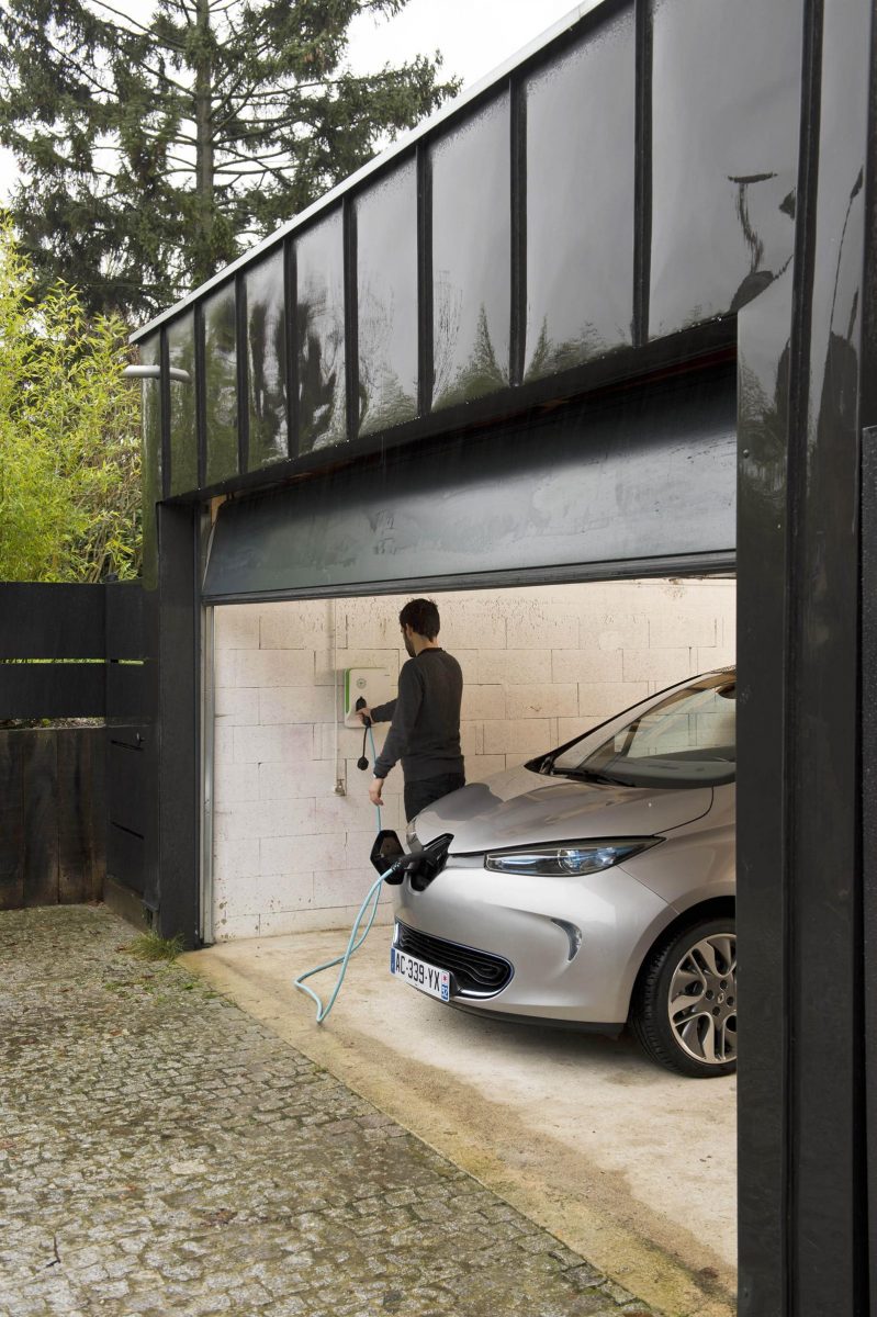 RENAULT ZOE