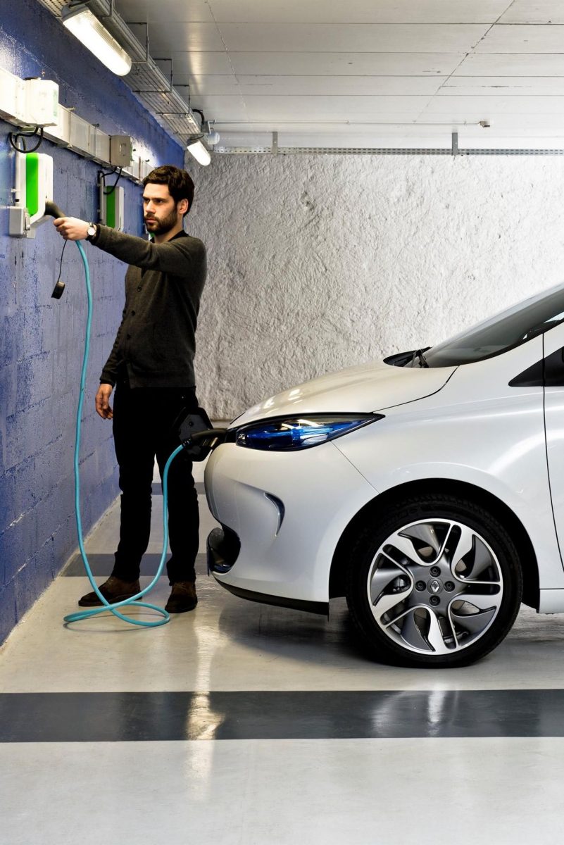RENAULT ZOE
