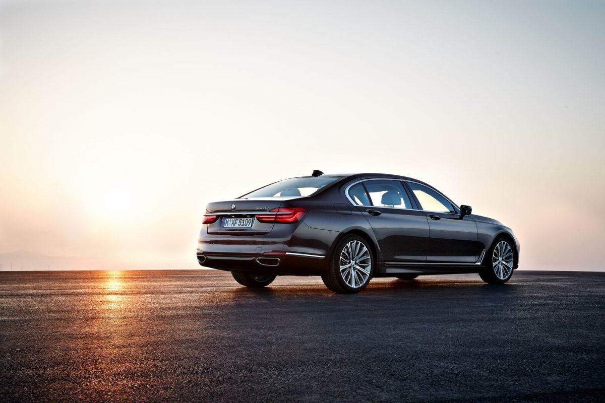 BMW 7-ES SOROZAT