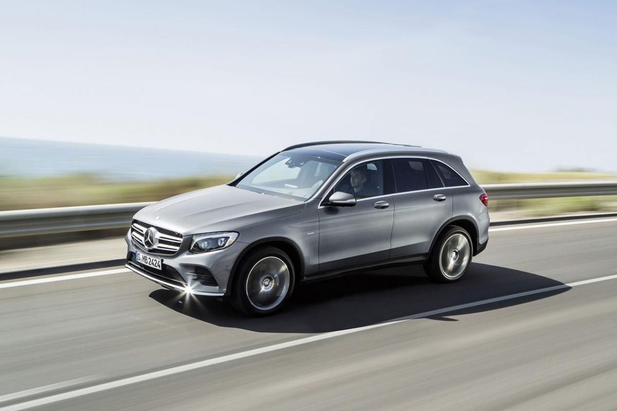 MERCEDES-BENZ