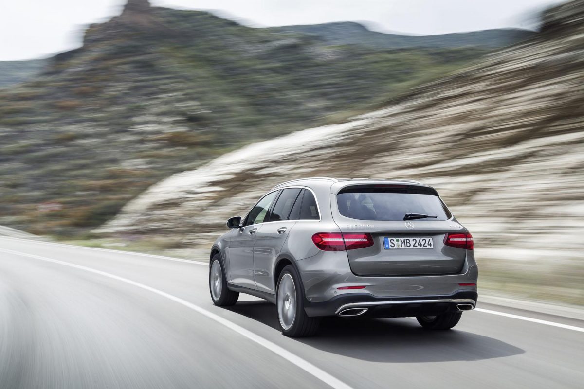 MERCEDES-BENZ