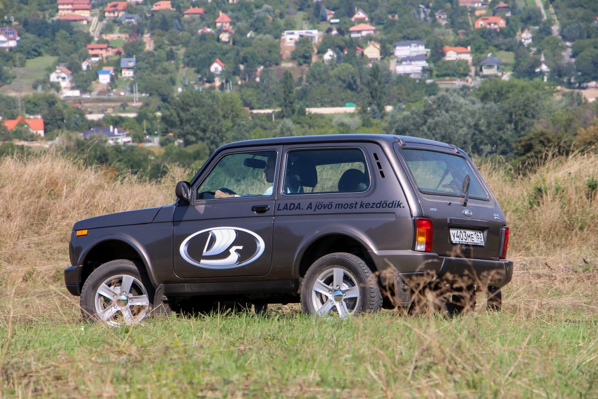 LADA