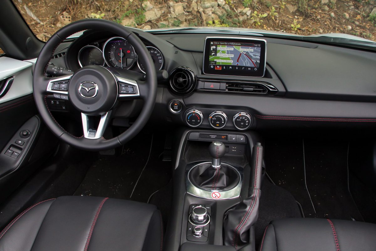 MAZDA MX-5