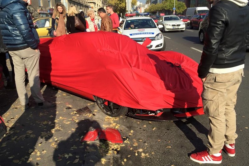 FERRARI