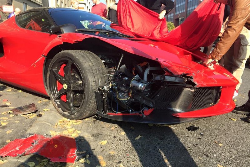 FERRARI