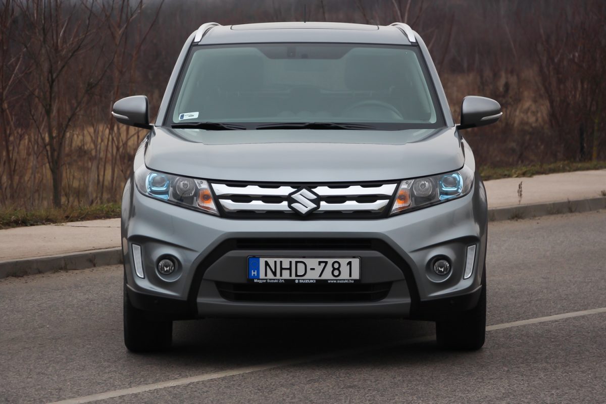 SUZUKI