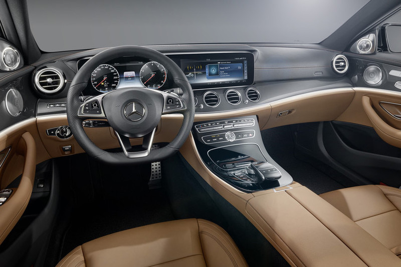 MERCEDES-BENZ E-OSZTÁLY