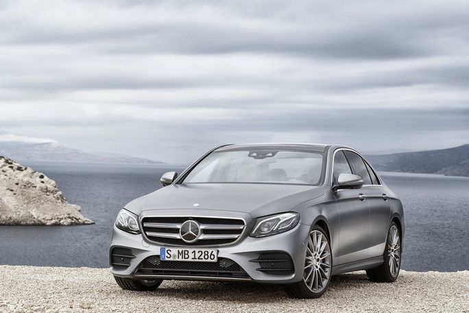 MERCEDES-BENZ E-OSZTÁLY
