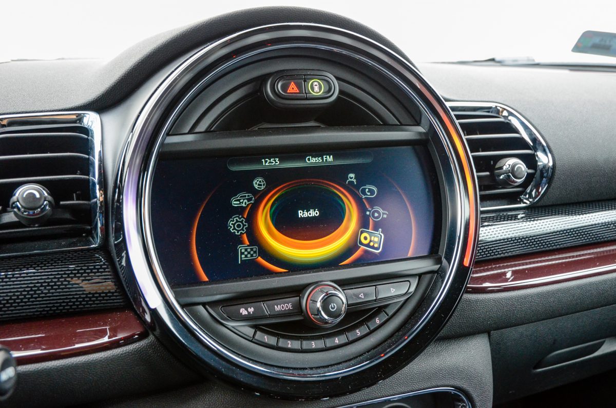 MINI CLUBMAN