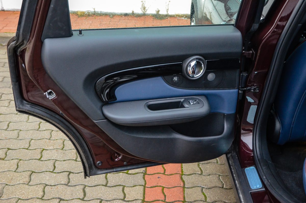 MINI CLUBMAN