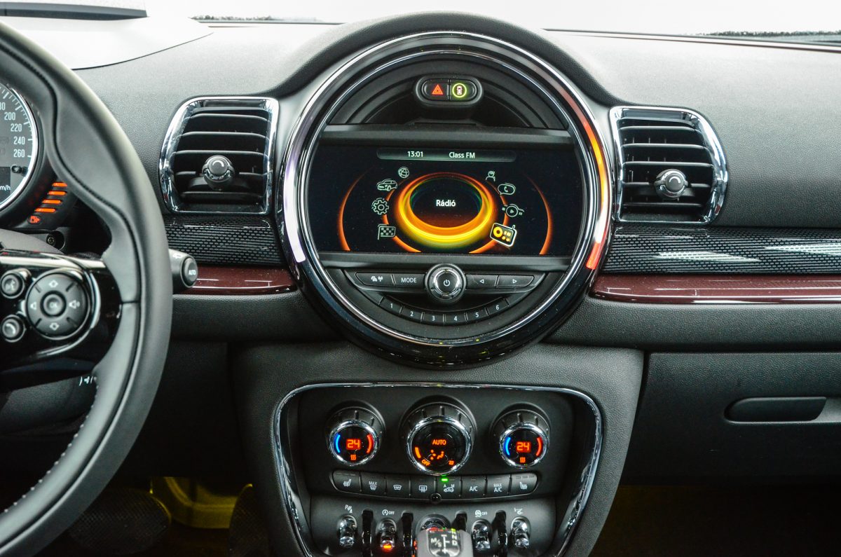 MINI CLUBMAN