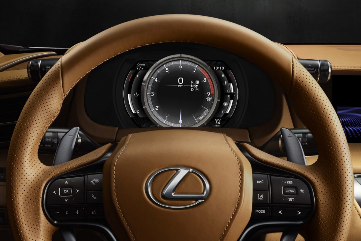 LEXUS