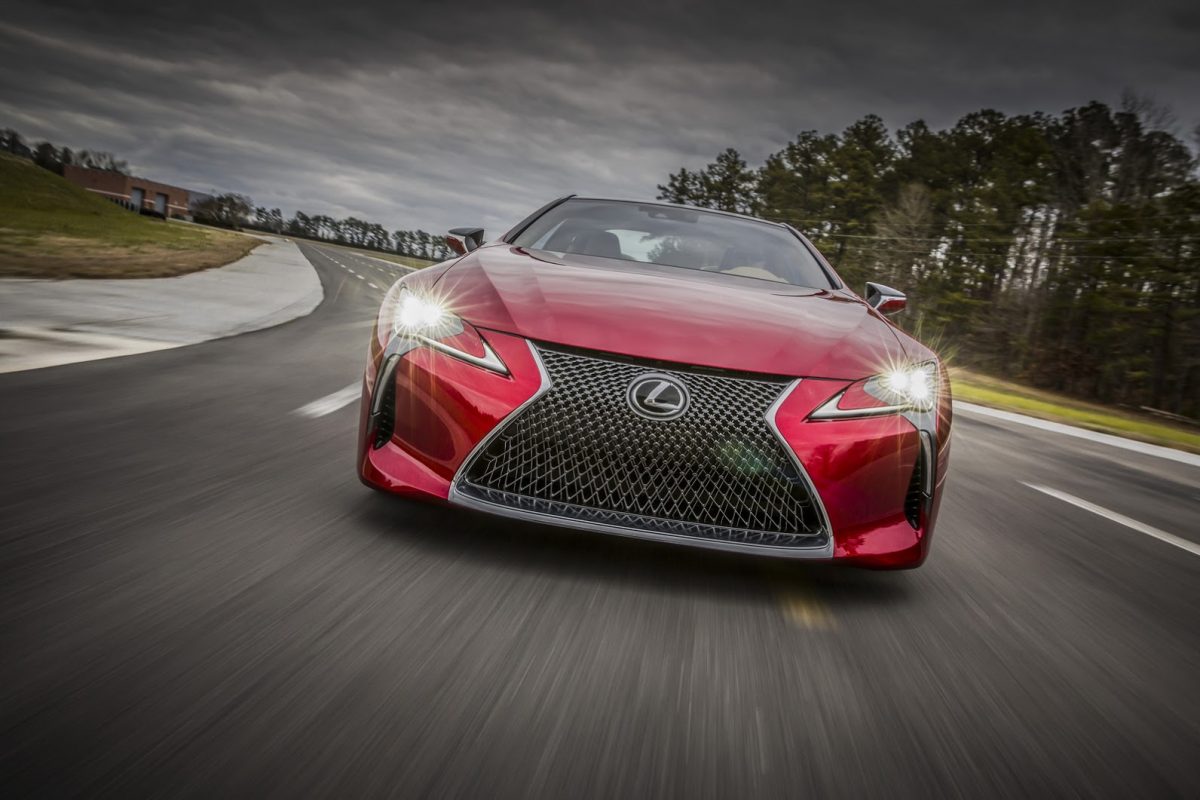 LEXUS