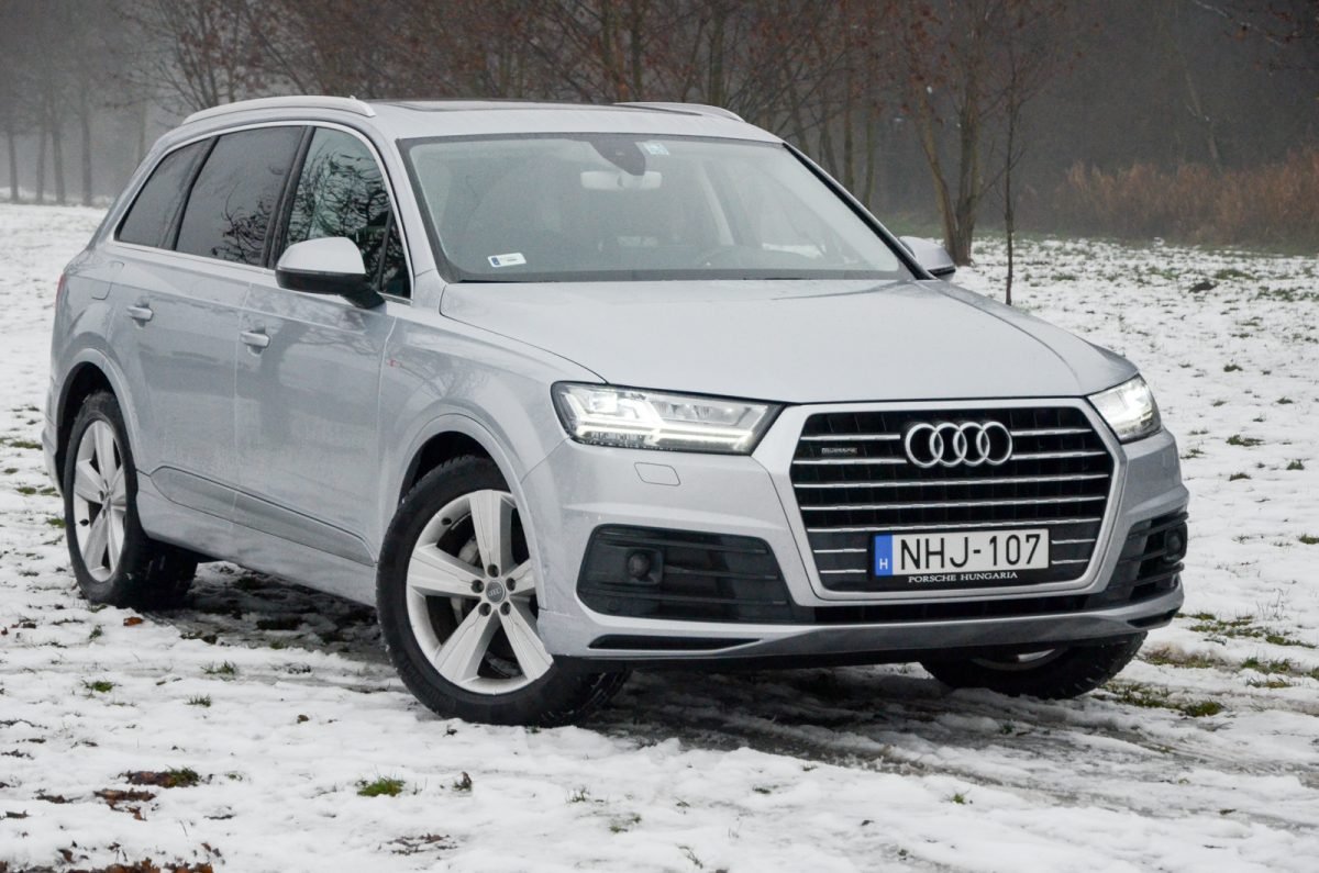 AUDI Q7