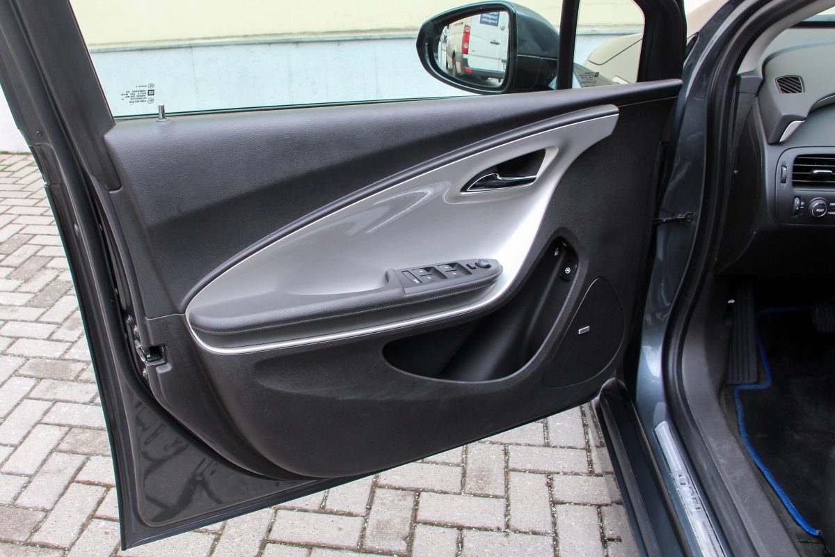 OPEL AMPERA