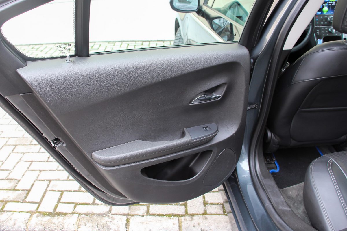 OPEL AMPERA