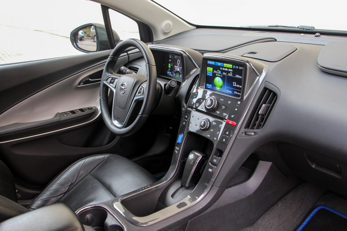 OPEL AMPERA