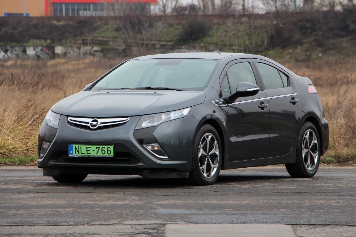 OPEL AMPERA