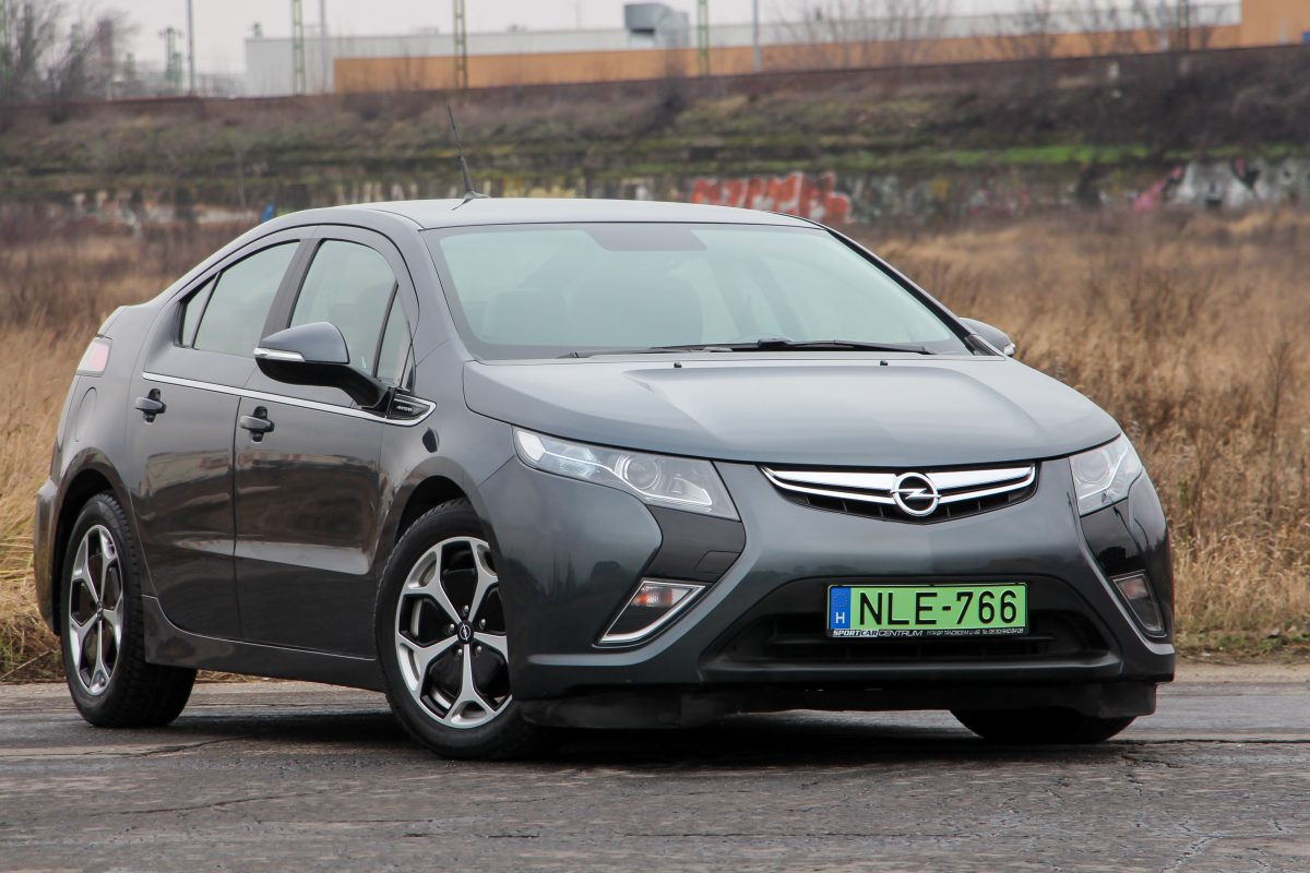 OPEL AMPERA
