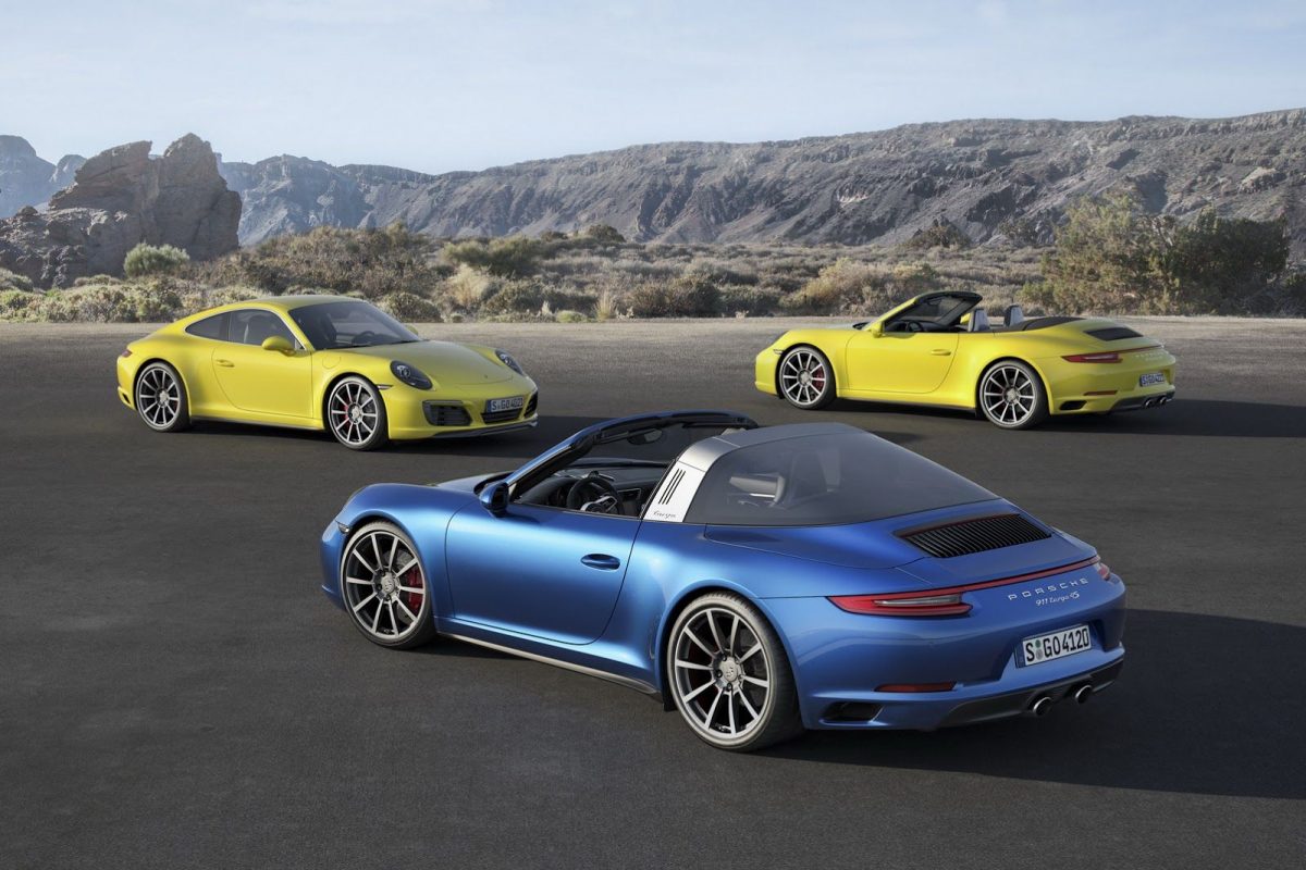 PORSCHE 911