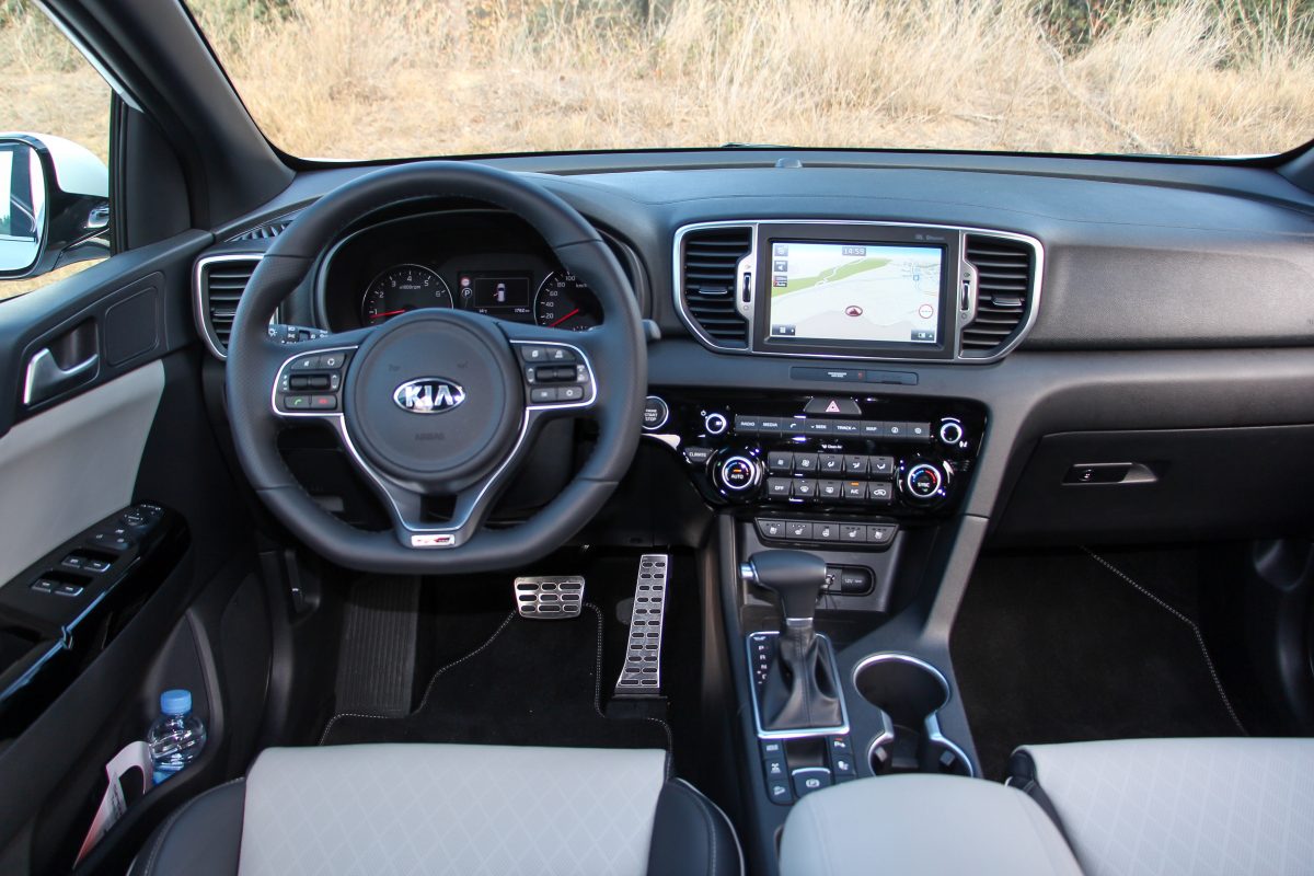 KIA SPORTAGE