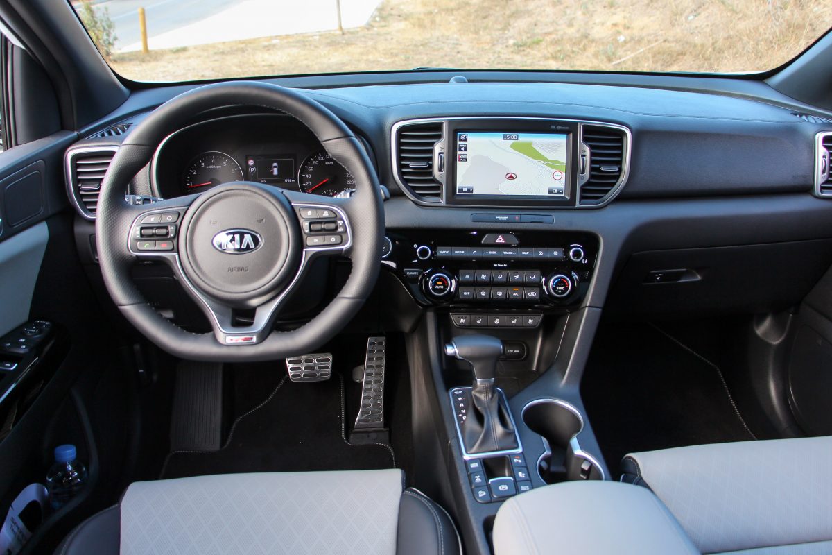 KIA SPORTAGE