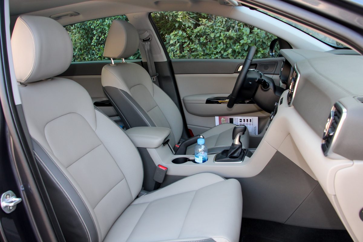 KIA SPORTAGE