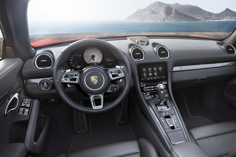 PORSCHE