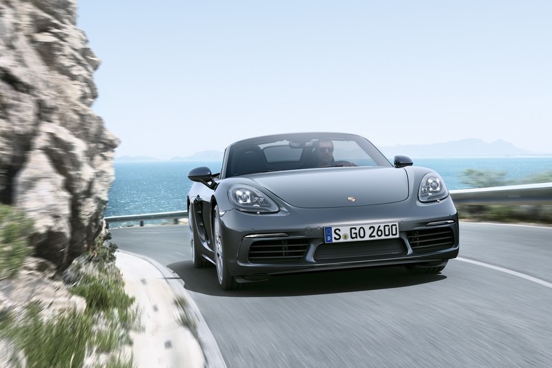 PORSCHE