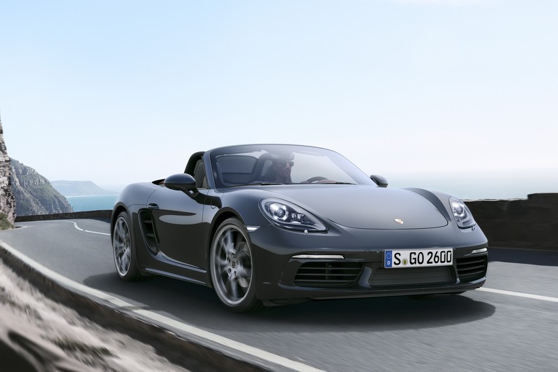 PORSCHE