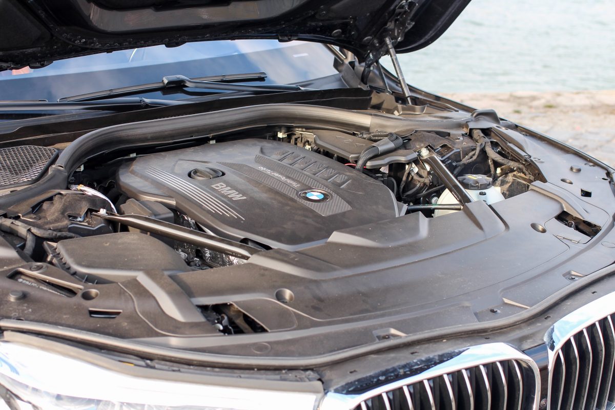 BMW 730