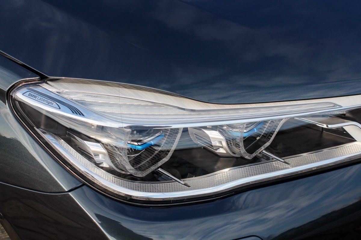 BMW 730