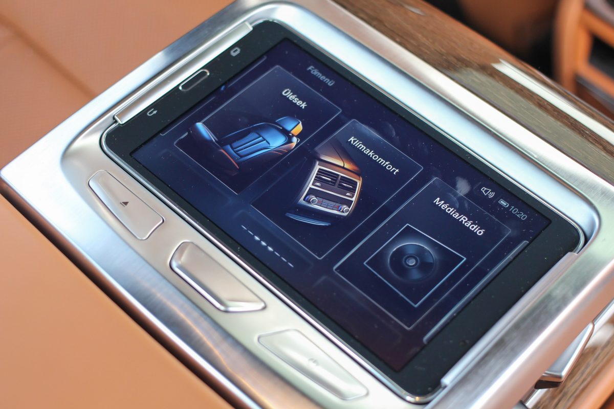 BMW 730