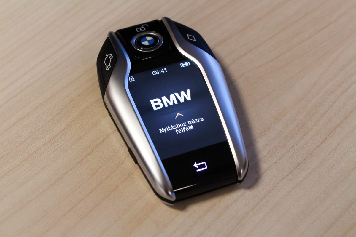BMW 730