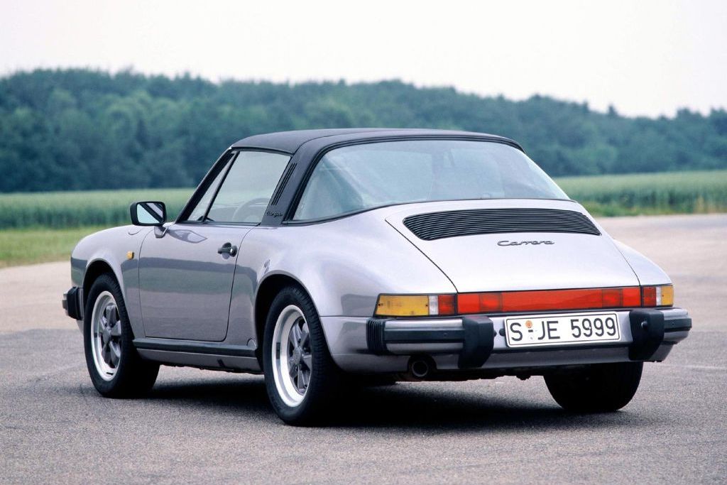PORSCHE