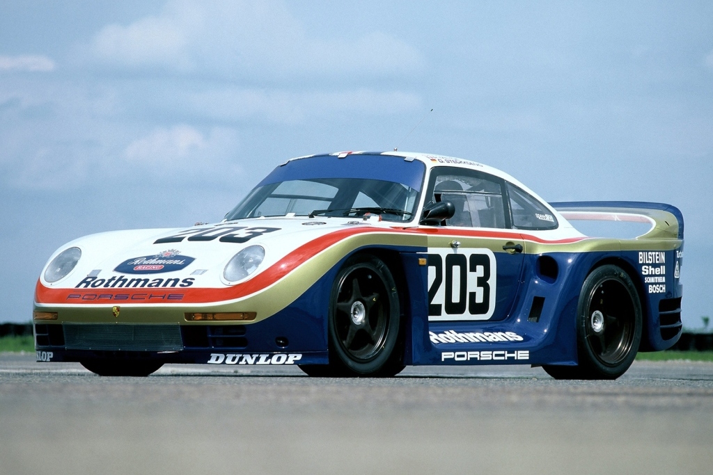 PORSCHE