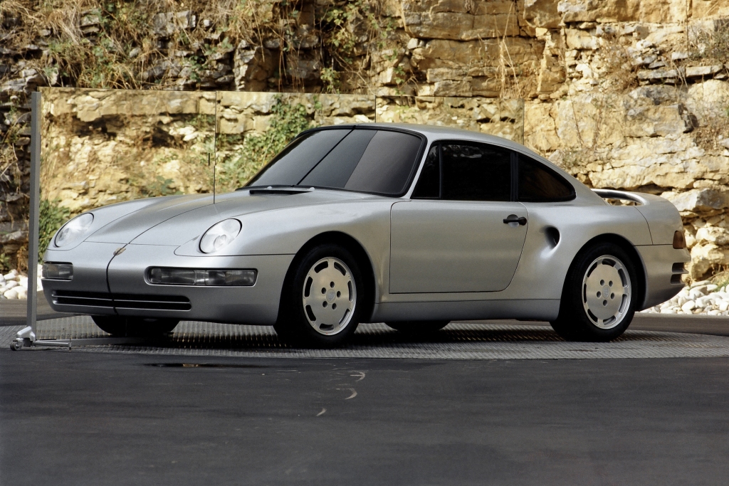 PORSCHE