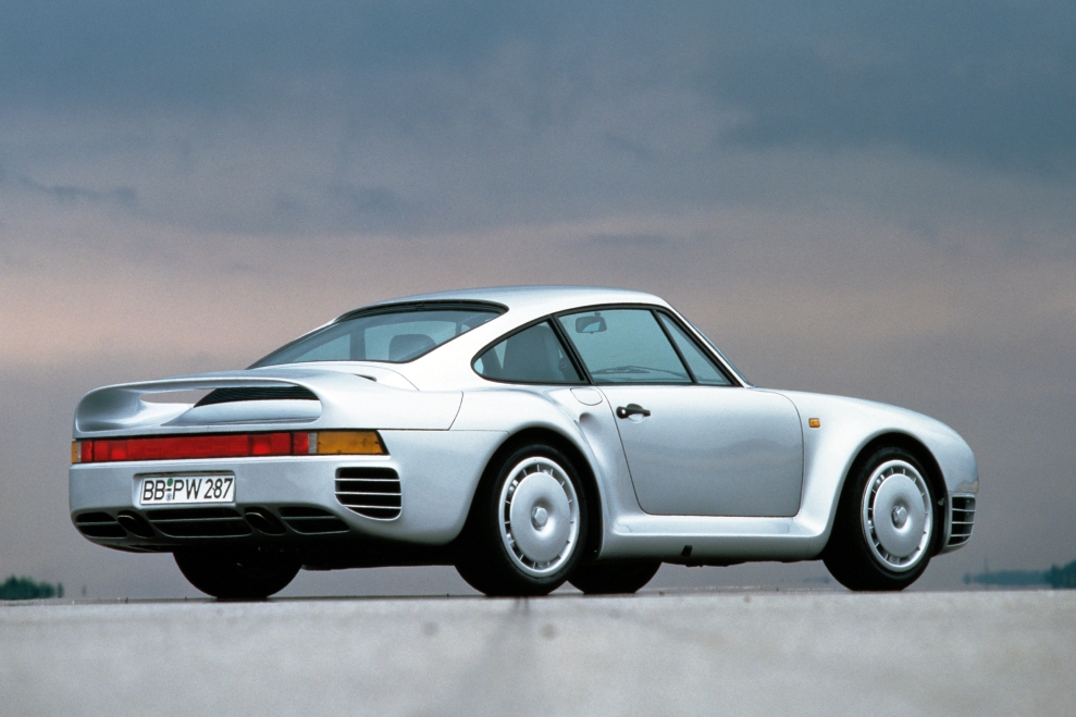 PORSCHE