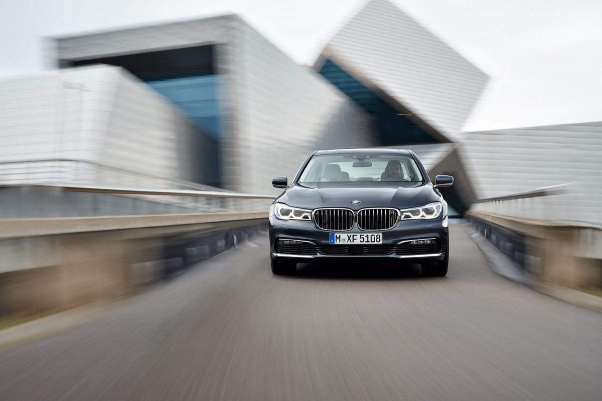 BMW 7-ES SOROZAT