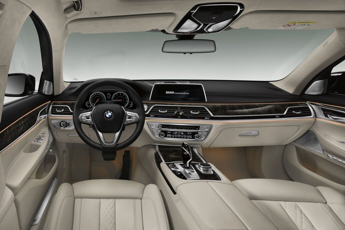 BMW 7-ES SOROZAT