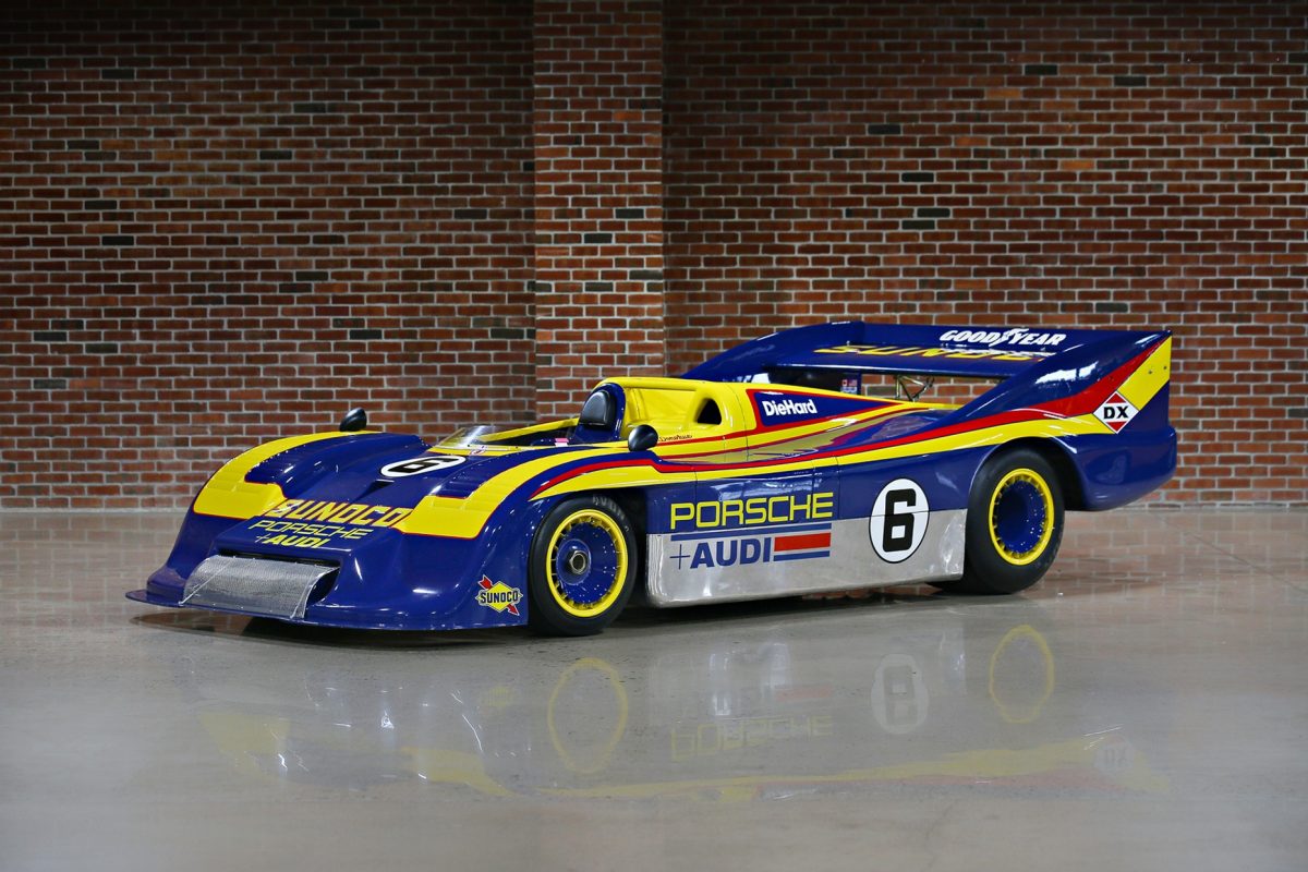 PORSCHE