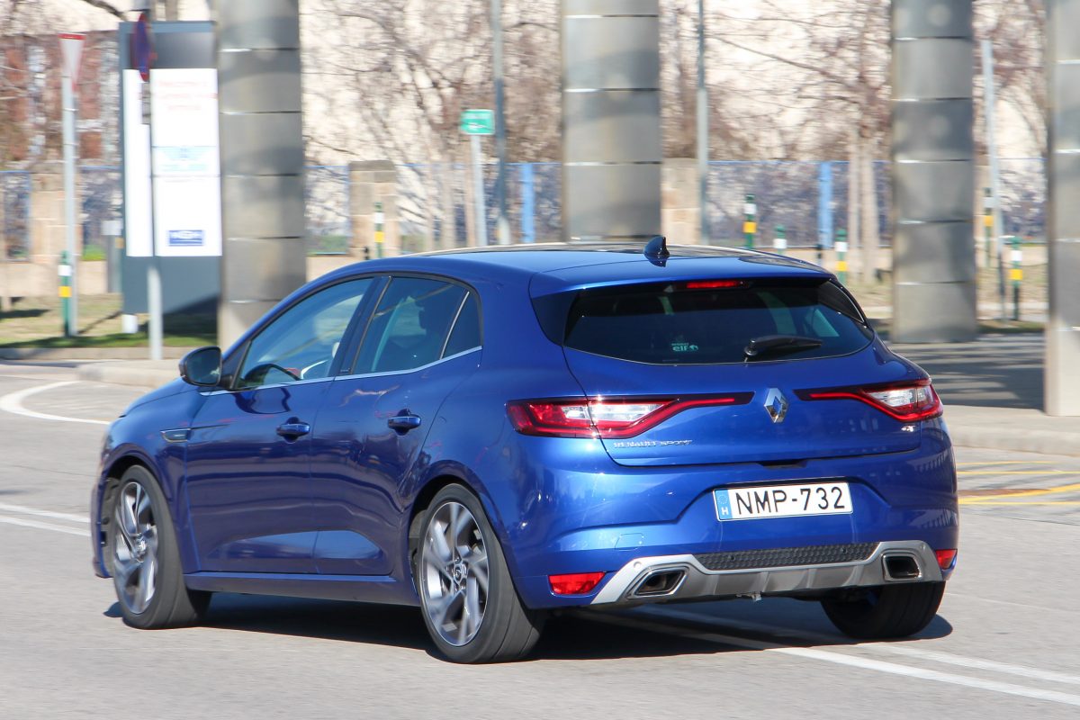 RENAULT MEGANE