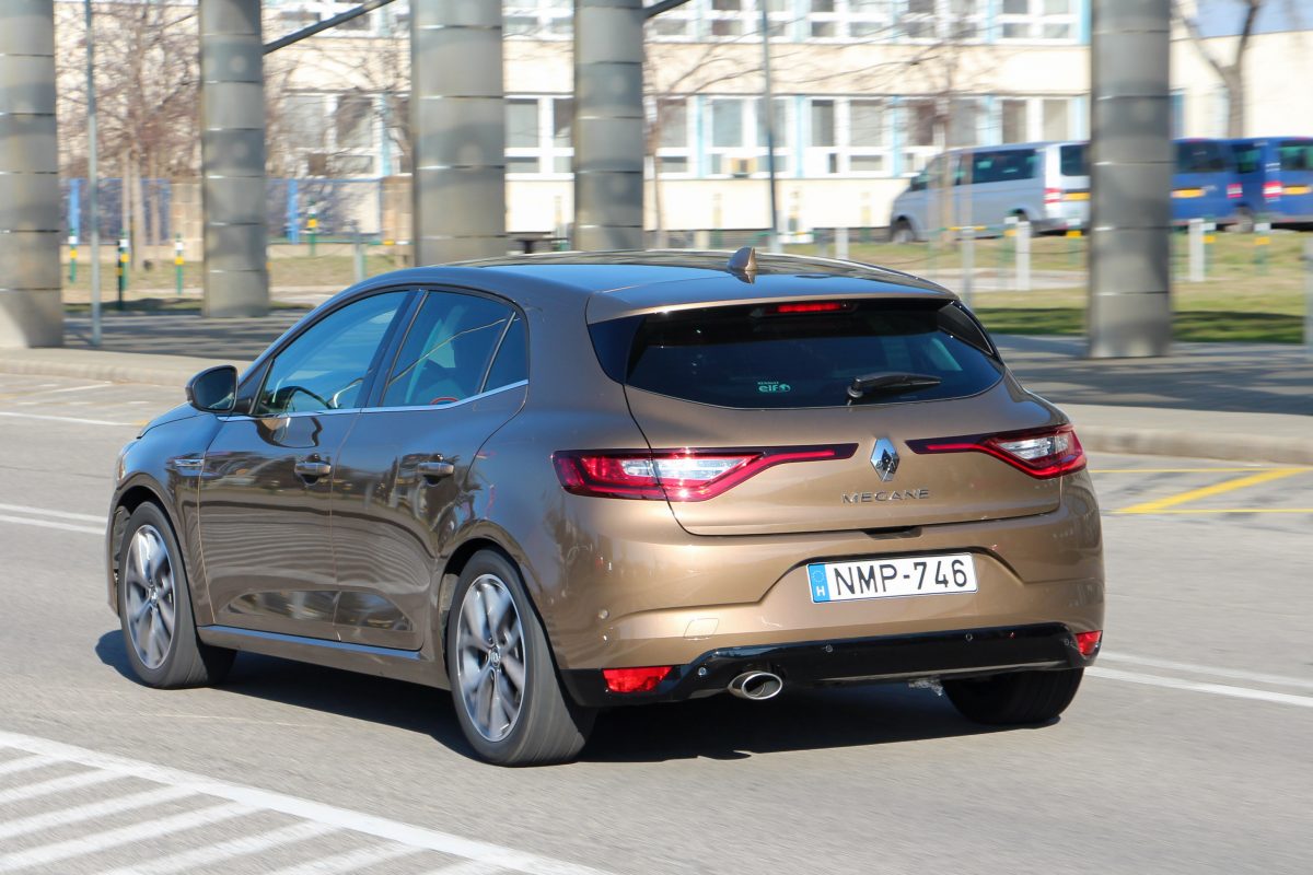 RENAULT MEGANE